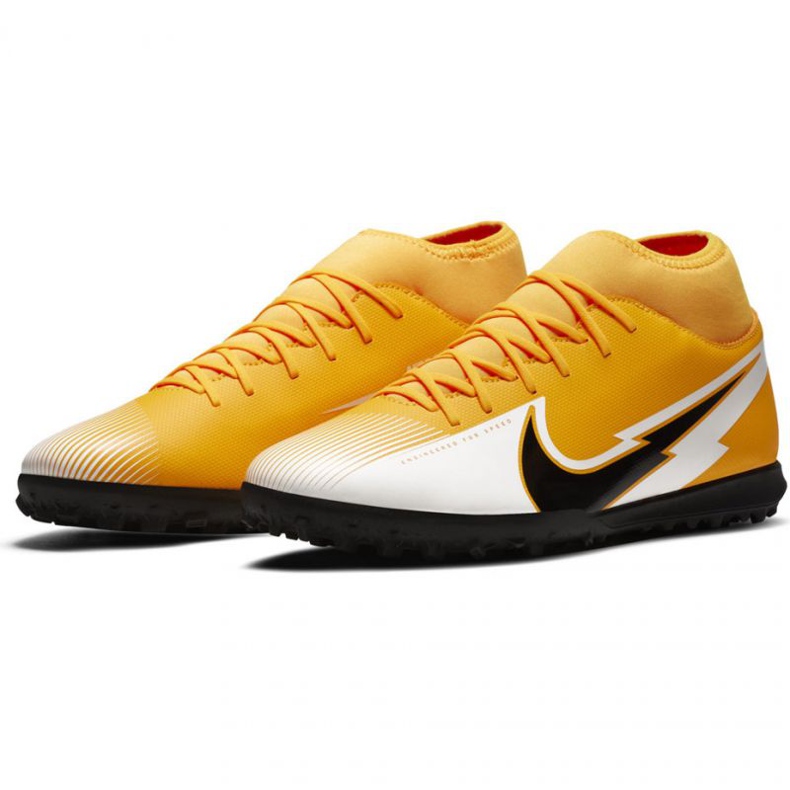 Nike Mercurial Superfly 7 Club Tf M AT7980 801 jalkapallokengät monivärinen keltaiset 1