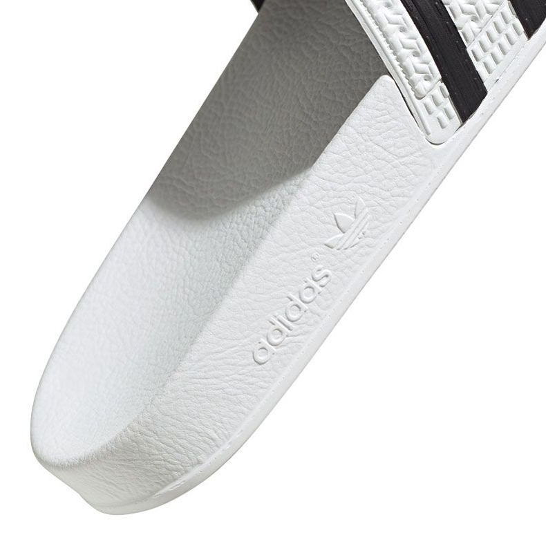 Adidas Adilette 280648 varvastossut valkoinen 2