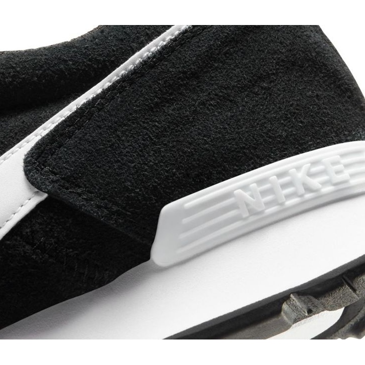 Nike Venture Runner Suede M CQ4557-001 kenkä musta 1