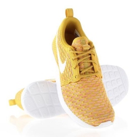 Nike Rosherun Flyknit W 704927-700 kengät oranssi 1