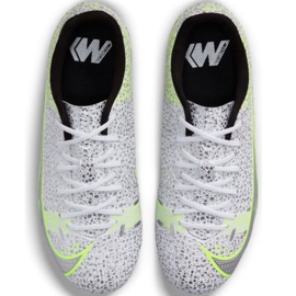 Nike Mercurial Vapor 14 Academy FG / MG Jr CV0811 107 jalkapallokengät harmaa hopea 1