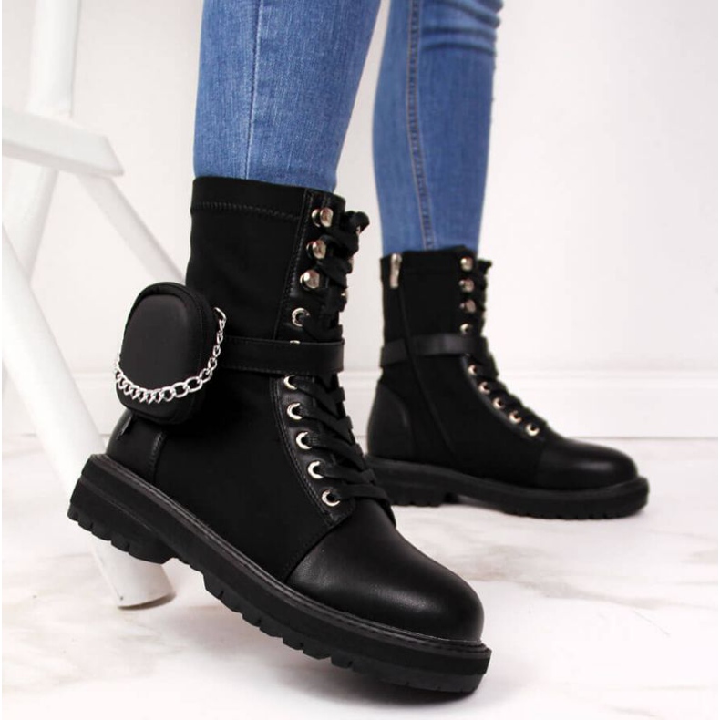 Nahkasaappaat, joissa tasku Goe W II2N4024 musta 2