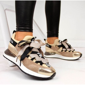 Lenkkarit, joissa teksti Vinceza W JAN49A beige 2