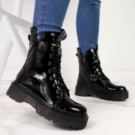 Mustat lakatut nahkasaappaat Filippo W PAW297 2