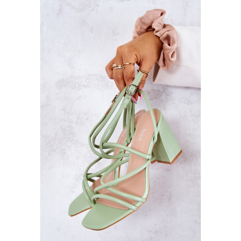 FJ1 Klassiset vihreät Lucetta-korkoiset sandaalit 1