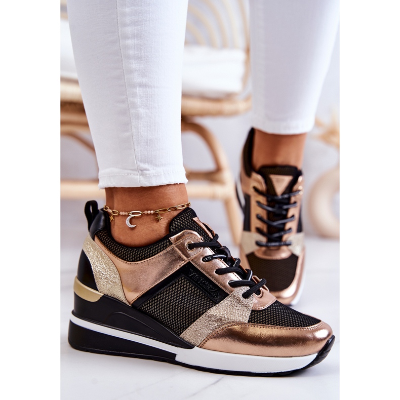 Vinceza Urheilukengät Tennarit, musta ja kulta Sharon kultainen 1