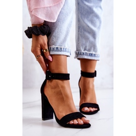 Mustat Jacqueline Suede -korkokengät sandaalit 2