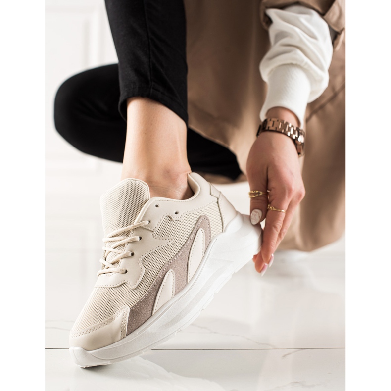 Ideal Shoes Klassiset lenkkarit beige 1