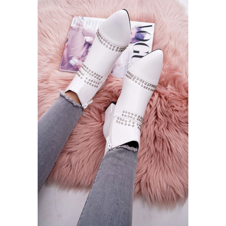 SEA Naisten saappaat kantapäässä Spitzissä niiteillä Valkoinen Primma 2