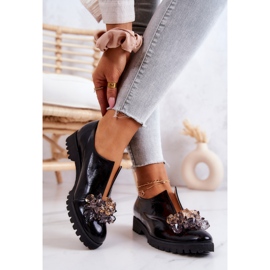 PA2 Tyylikkäät nahkakengät mustalla Cindy-koristeella 2