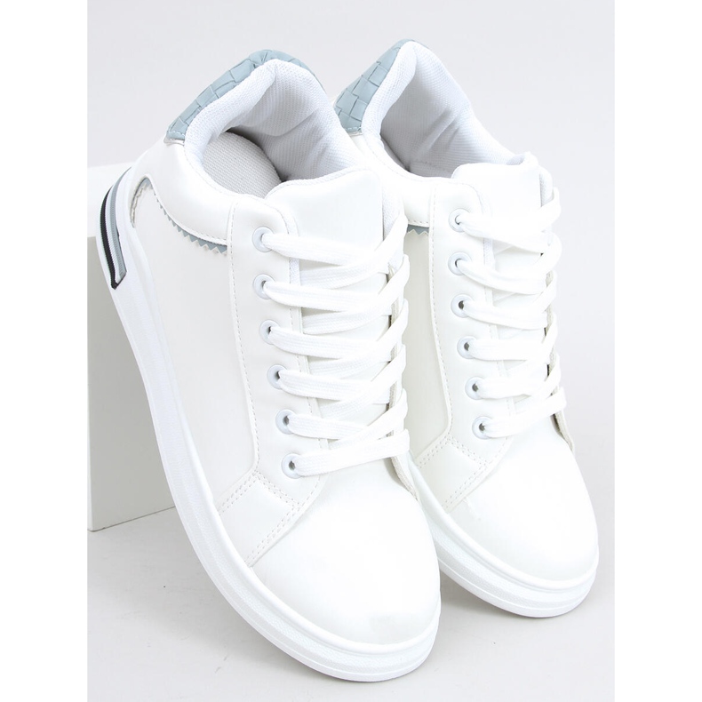 Tennarit piilokiilassa Izumi WHITE / BLUE valkoinen sininen 1