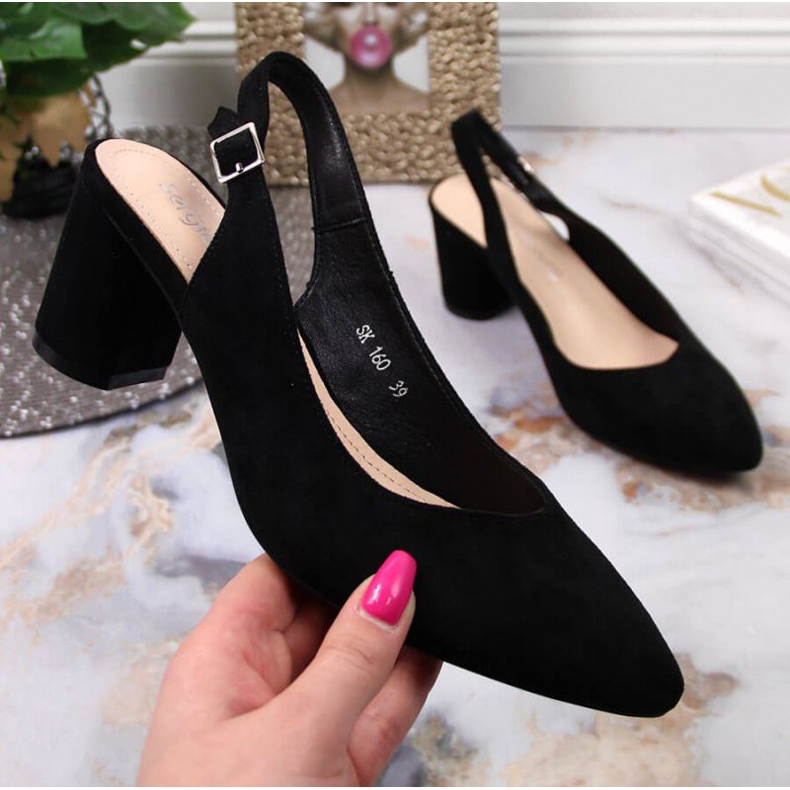 Sergio Leonen pylvään pumput SK362 mustana 1