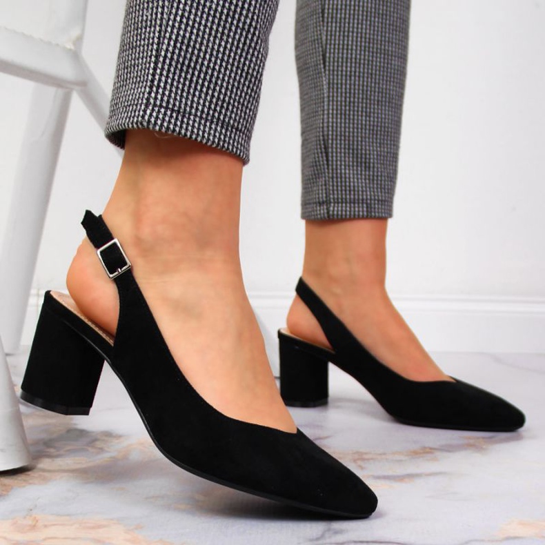 Sergio Leonen pylvään pumput SK362 mustana 2