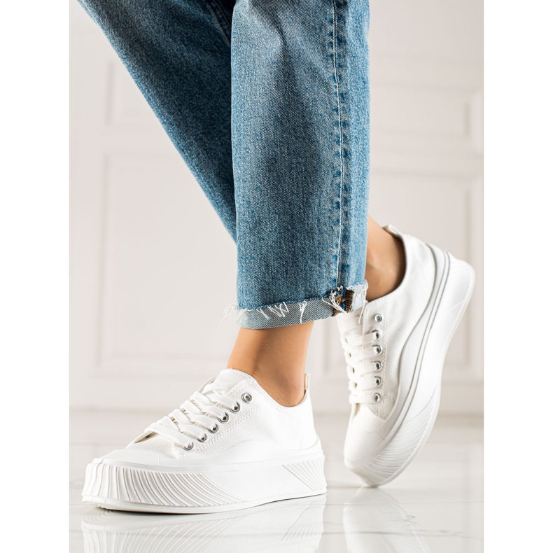 Seastar Valkoiset lenkkarit lavalla valkoinen 2