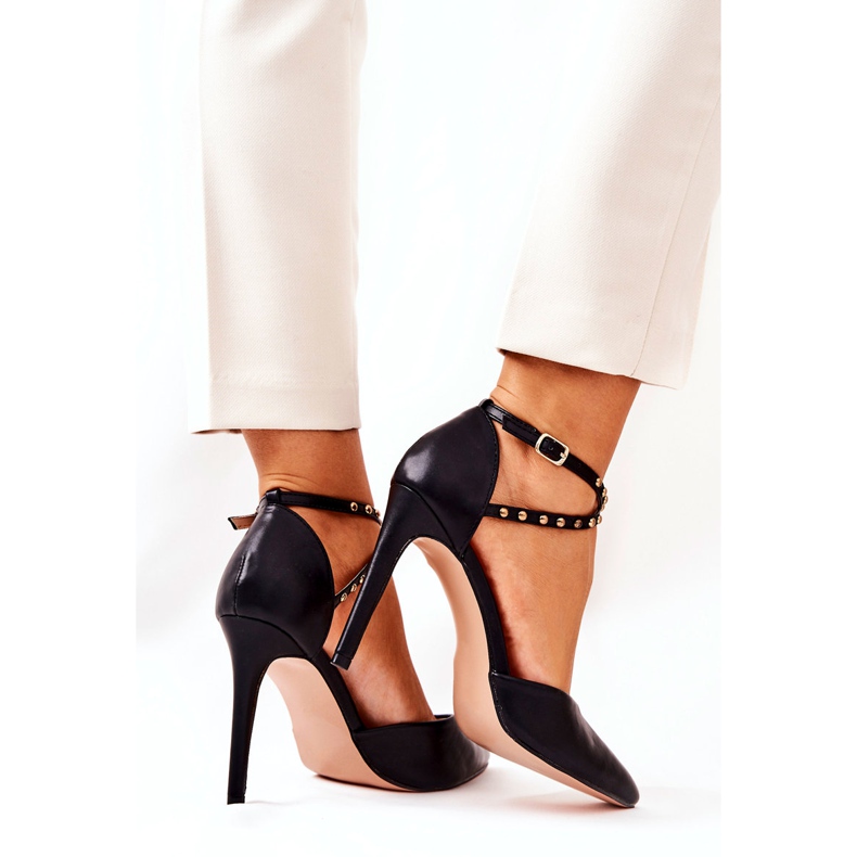 WS1 Raidalliset stilettot Mustat jets Remmes 5