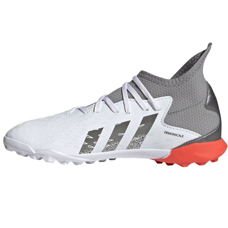 Adidas Predator Freak.3 Tf Jr FY6312 jalkapallokengät valkoinen valkoinen 1