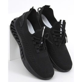 Kenza Mustat urheilukengät 2