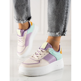 TRENDI Muodikkaat tennarit leveällä alustalla beige monivärinen 2