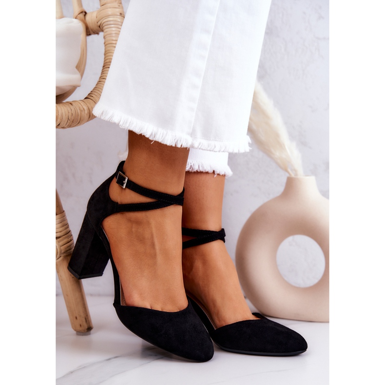 Mokkapumput pilarissa Sergio Leone SK851 musta 1