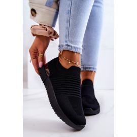 News Lorenton mustat tekstiiliurheilukengät 1