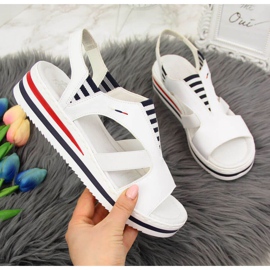 Rieker W V02Y5 kiila sandaalit valkoiset valkoinen 1