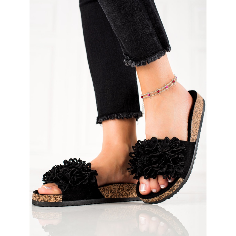 Mustat tossut kukilla VINCEZA 1