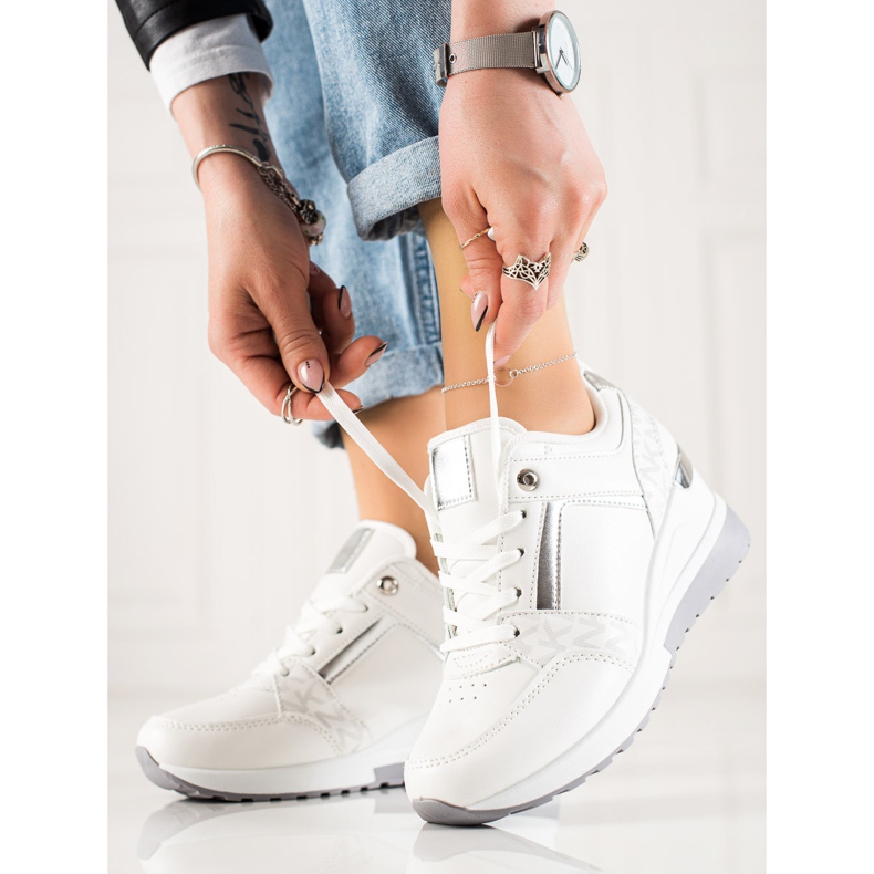 TRENDI Tyylikkäät kiilakengät valkoinen 1