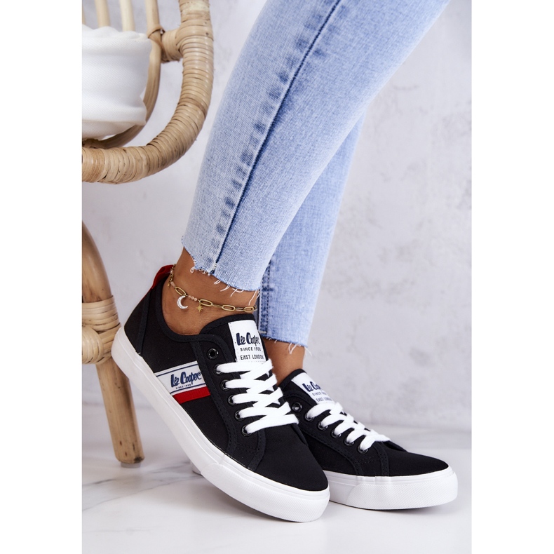 Lee Cooper lenkkarit. LCW-22-31-0832L musta 1