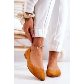 Naisten mokkanahkaballerinat Maciejka 04100-44 Tummankeltainen monivärinen 2