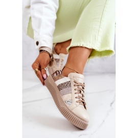 Nahkaiset urheilukengät alustalla Maciejka 05482-04 Beige 1