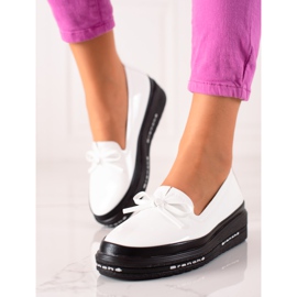 Kevyet loaferit VINCEZA-tasolla valkoinen 1