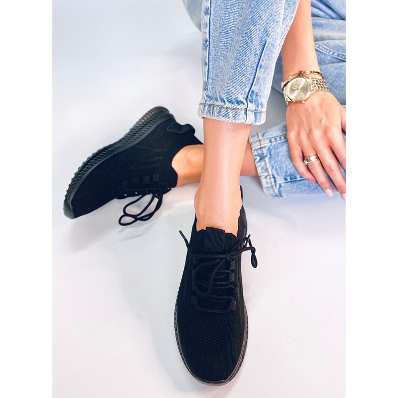 Zewa Black sukat urheilukengät musta 2