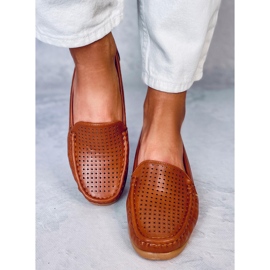 Naisten harjakattoiset loaferit Ilin Camel ruskea 1