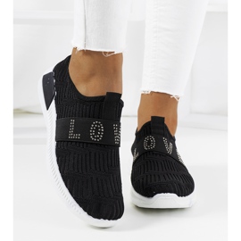 Brianin mustat urheilukengät 1