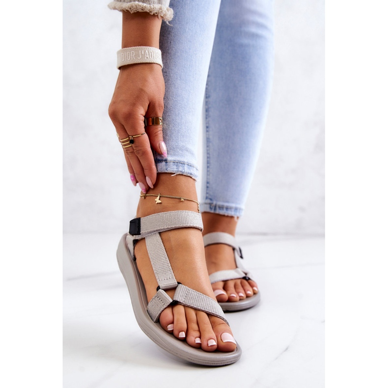 PM1 Naisten urheilusandaalit Harmaa Ultimate 1