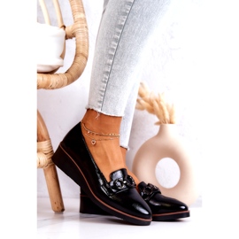 Vinceza Kiiltonahkaiset kiilakengät, mustat melodiat 1