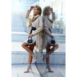 S.Barski Naisten nilkkurit, joissa korkeakorkoinen sukka Beige Last Night 2