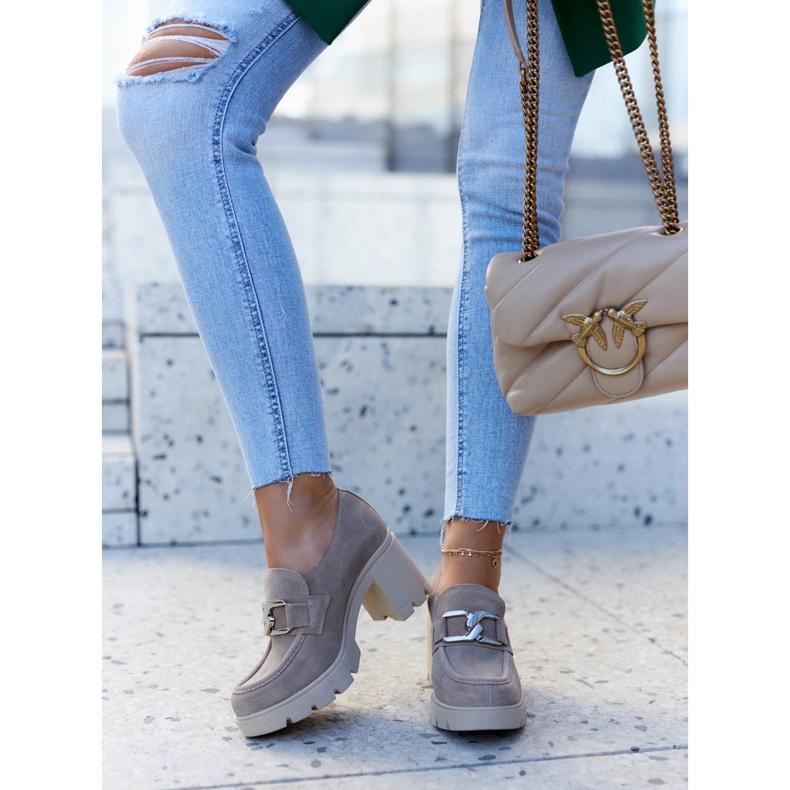 Lemar Tyylikkäät kengät pylväässä beige Harmell-koristeella 1