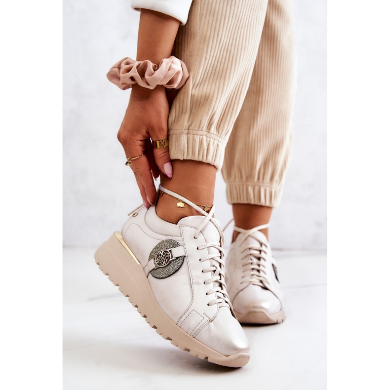 Nahkaiset urheilukengät kiilalla Maciejka 05492-04 beige 1