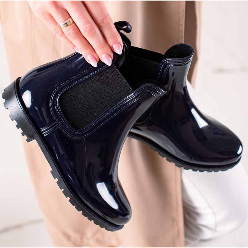 TRENDI Lakatut tummansiniset sadesaappaat laivastonsininen 1