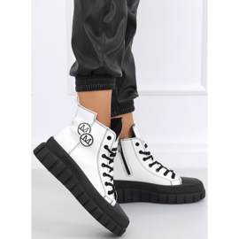 Ayse WHITE/BLACK lenkkarit valkoinen 1