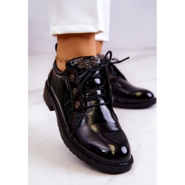 S.Barski Naisten lakatut kengät Black Harvey -koristeella musta 3