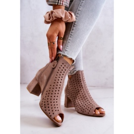 Nahkaiset harjakattoiset saappaat Maciejka 05420-10 Tumman beige 2