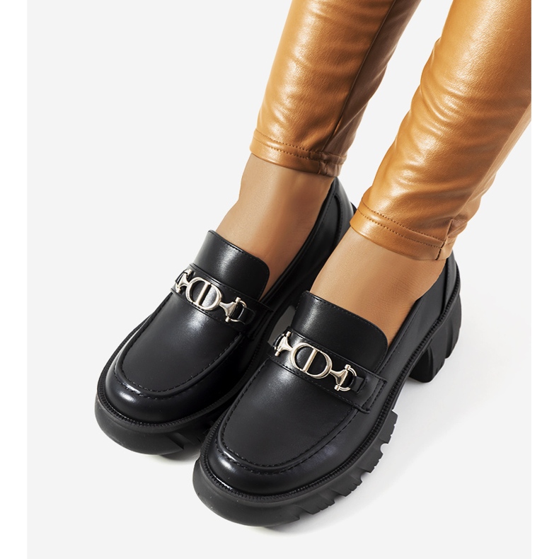 Mustat mokasiinit paksulla Brant-pohjalla 1