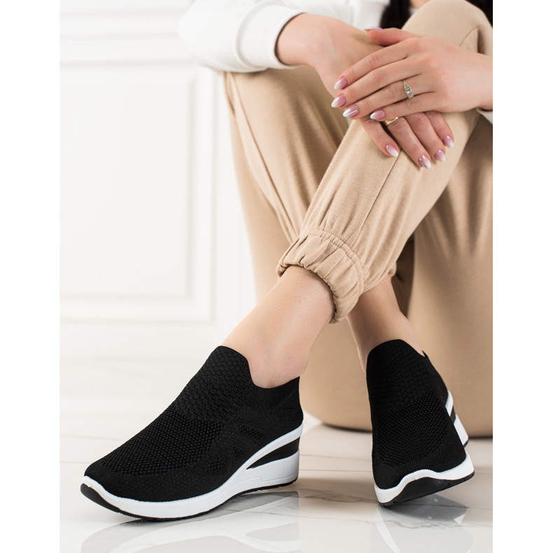 TRENDI Wedge Slip-On lenkkarit musta 2