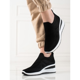 TRENDI Wedge Slip-On lenkkarit musta 1