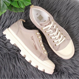 Bugatti W INT1721 beige-lenkkarit alustalla 2