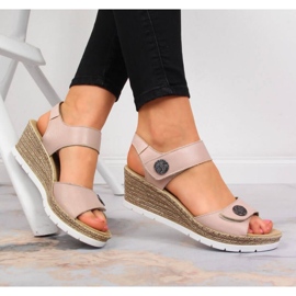 Nahkasandaalit kiilalla Rieker W 619B9-31 pinkki vaaleanpunainen 2