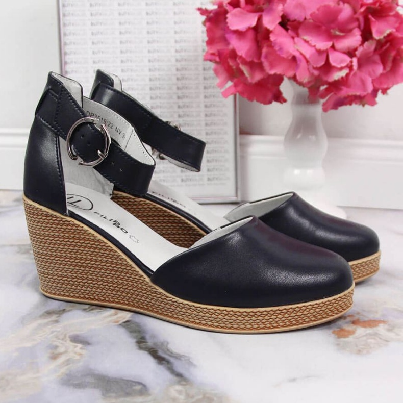 Sandaalit kiilalla Filippo W PAW340B laivastonsininen 2