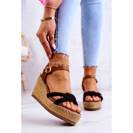 FB2 Muodikkaat Wedge Sandaalit Black Roseville musta 2